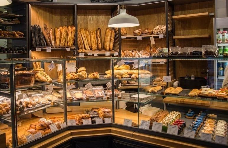 SERVICES À LA POPULATION & COMMERCE LOCAL